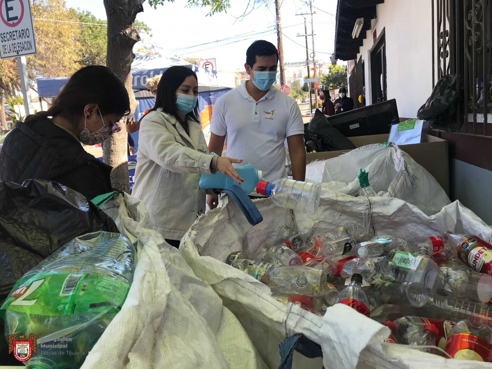 Ayuntamiento de Tijuana estimula reciclaje en playas