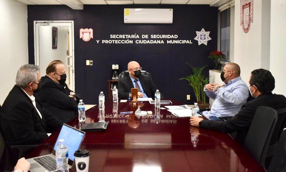 Fortalecen coordinación grupo TACNA y SSPCM para seguridad de parques industriales