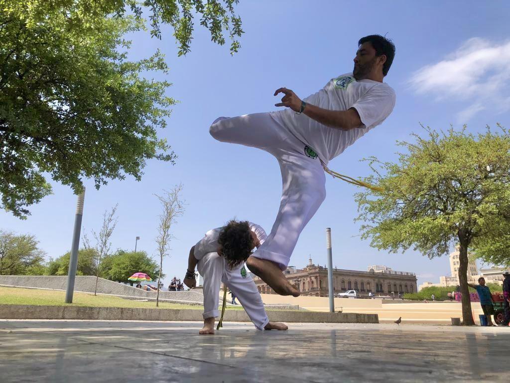 Arrancó en CEART Tijuana taller de capoeira