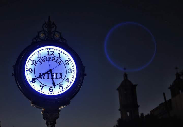 Celebró IMAC centenario del reloj de la joyería azteca