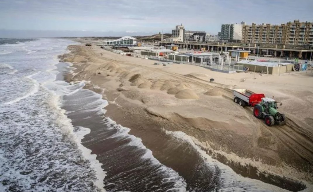 El Reino Unido emite una alerta roja por riesgo de un fuerte temporal