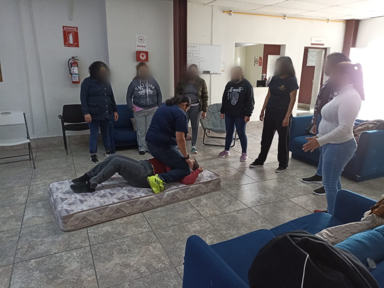 Aprenden nuevos oficios en comunidad terapéutica de rehabilitación y reinserción social