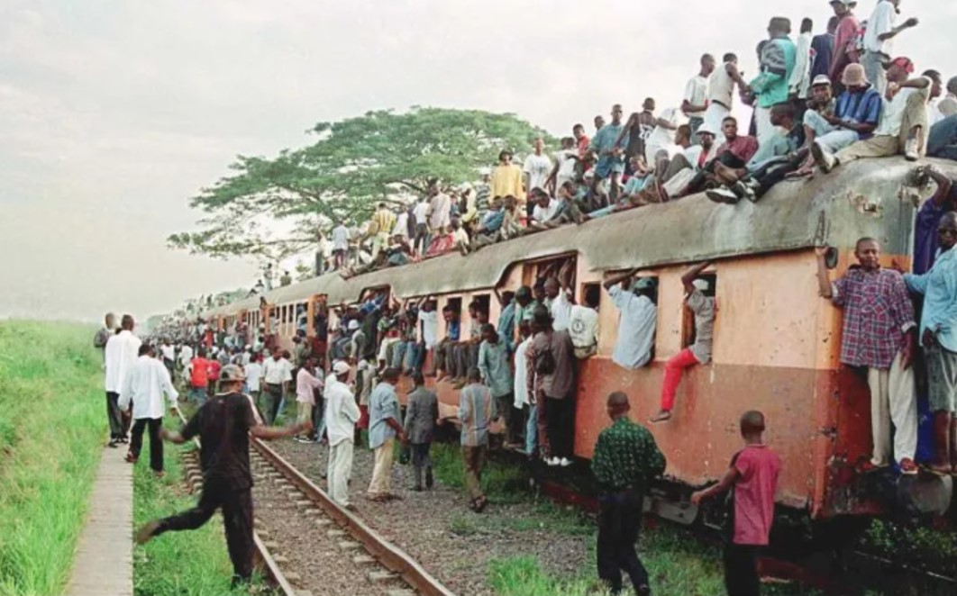 Descarrila el tren y mueren 60 personas en el Congo Democrático