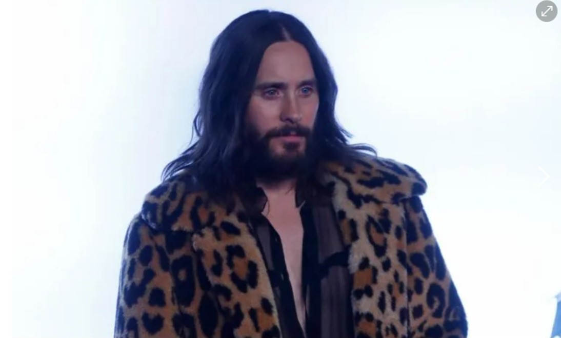 Jared Leto presume “Morbius” en México: “Los quiero un chingo”