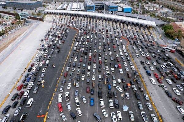 Propone JUCOPO mejorar tiempos de cruce en la frontera entre California y Baja California