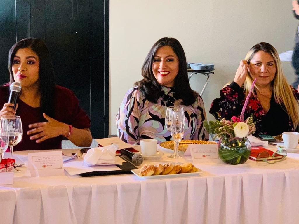 Presentan Capítulo Noroeste de la Asociación de Mujeres Aduaneras