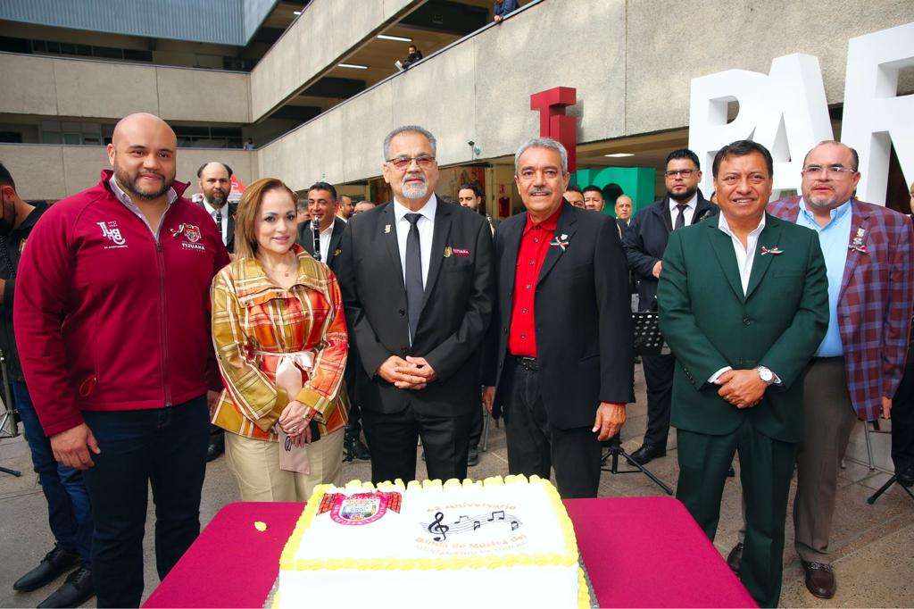 Celebra banda de música de Tijuana 41 años de su fundación