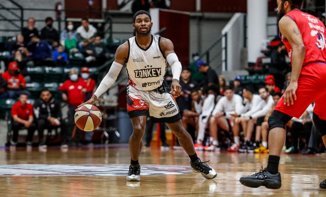 Va Tijuana Zonkeys por otra barrida en el Auditorio Zonkeys