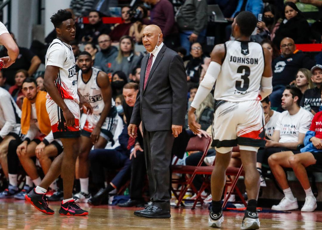 Ingresa entrenador de TJ Zonkeys al Salón de la Fama