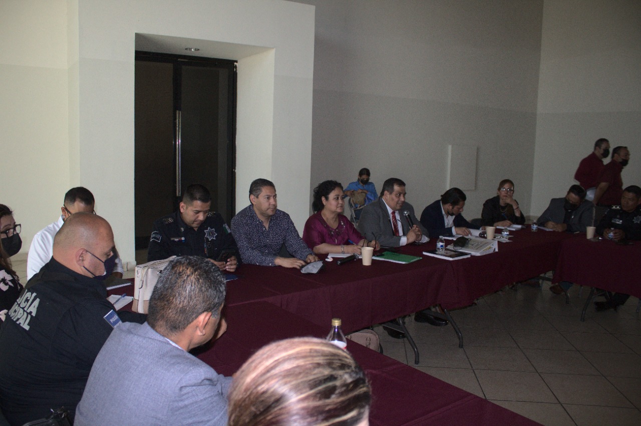 Analizan implementación de acciones preventivas en planteles educativos de Baja California