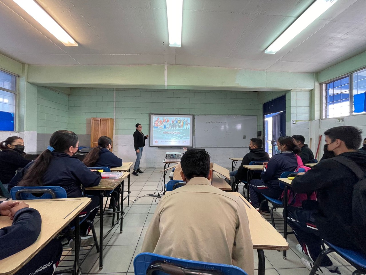 Aprenden alumnos de todos los niveles educativos sobre prevención de adicciones: SSCBC