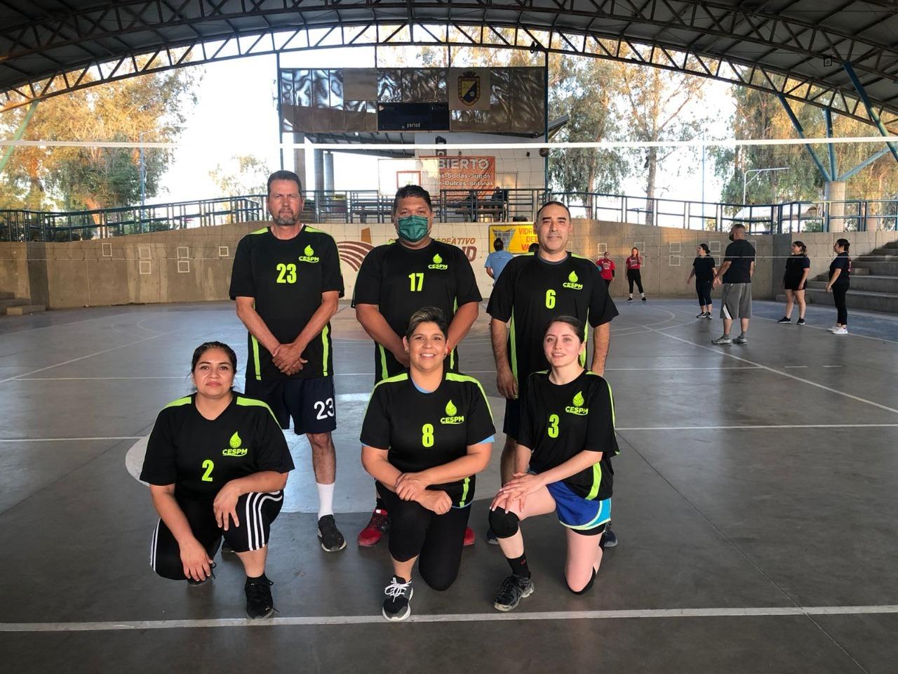 Celebra el representativo de voleibol de CESPM dos victorias