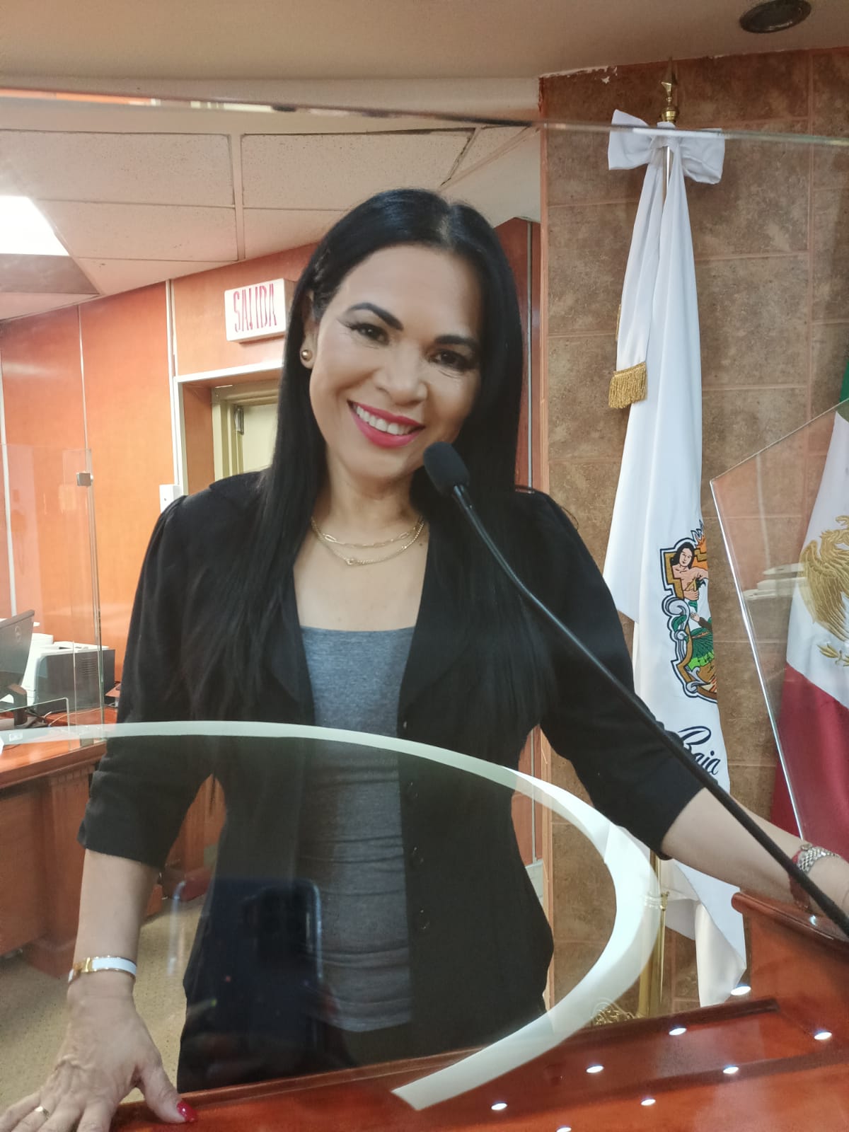 Diputada Alejandrina Corral exhorta a secretaría de salud informar sobre medicamento caducado en almacenes de Gobierno Estatal