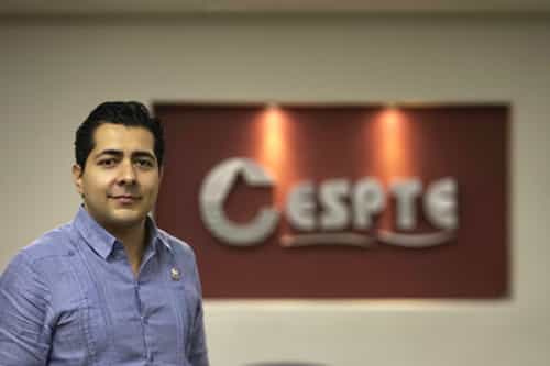 Nombran a Teodoro Augusto Araiza castaños nuevo director de CESPTE