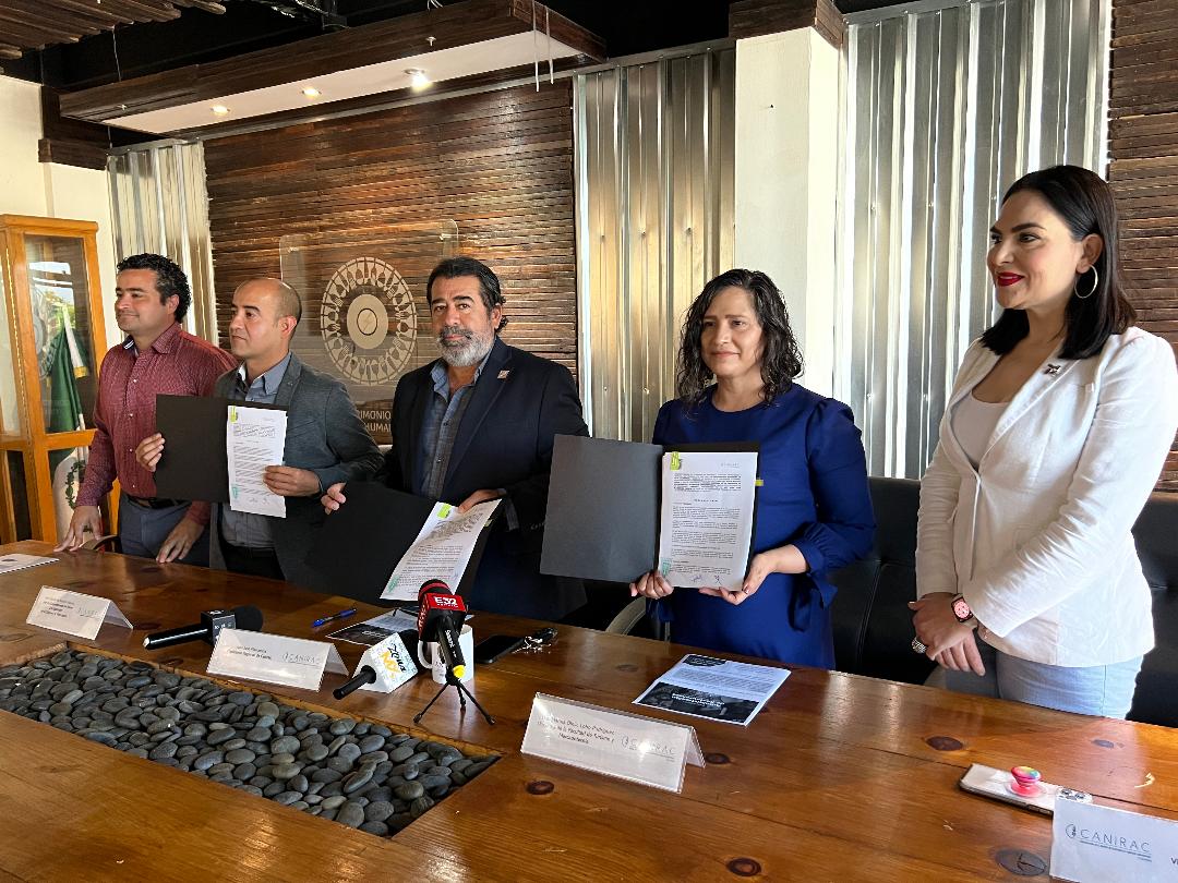 Impulsan Canirac y UABC la profesionalización del sector restaurantero con firma de convenio