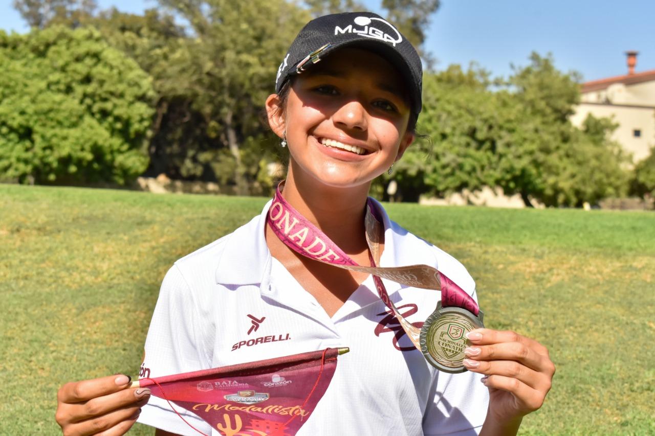 Es Natalia Lamadrid subcampeona en el golf de nacionales CONADE