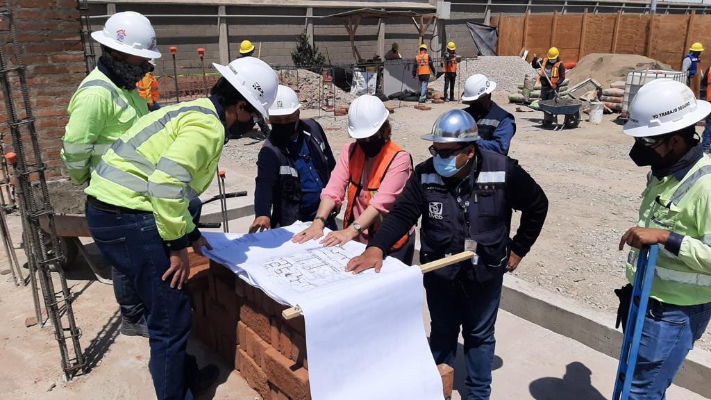 Supervisa titular del IMSS Baja California avance de Centro de Mezclas para atención terapéutica de pacientes oncológicos