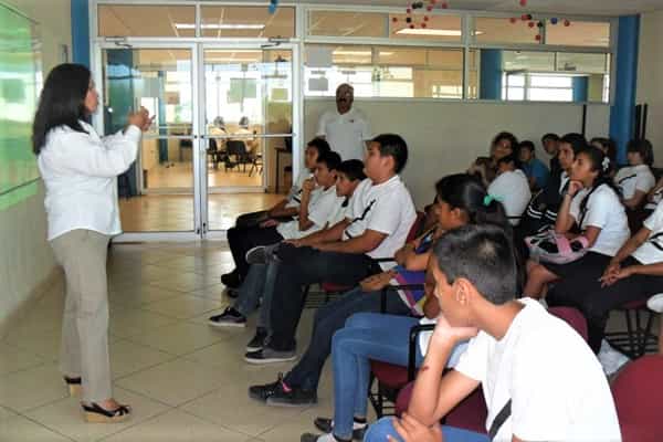 Previene y trata instituto de psiquiatría consumo temprano de sustancias