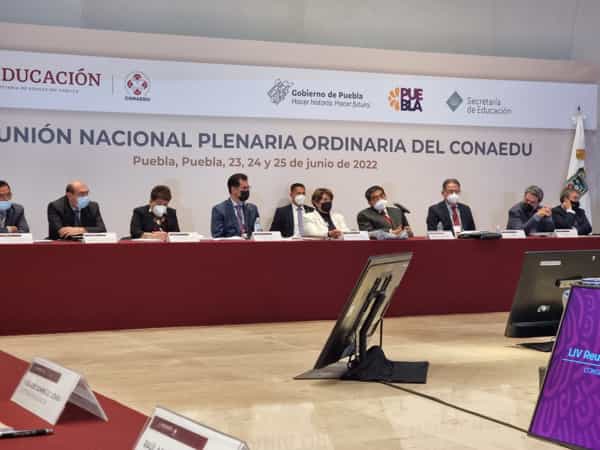 Se suscribe Baja California a estrategia nacional “Vamos todas y todos por la educación”