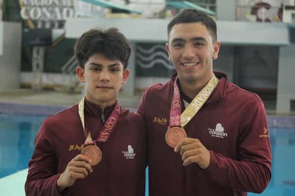 Dan Yoshiro Sánchez y Édgar Cortez bronce a Baja California en clavados: INDE BC