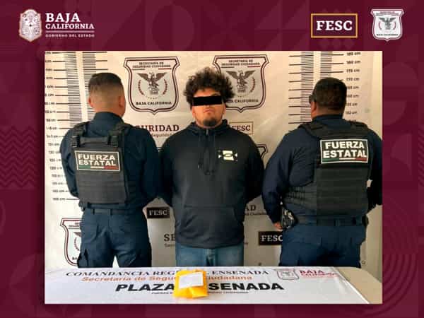 Detiene FESC a dos hombres en operativo contra el narcomenudeo en el puerto de Ensenada