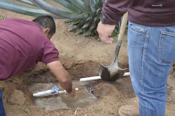 Intensifica CESPE programa de atención y regularización de tomas clandestinas