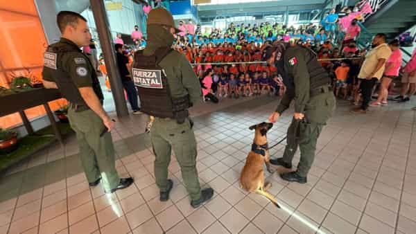 Muestran habilidades Agentes K9 de FESC en cursos de verano