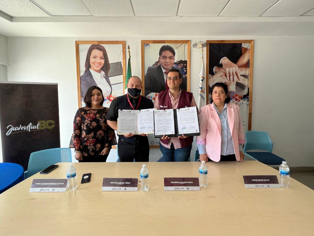 Firma juventud BC convenio con UNEA Tijuana