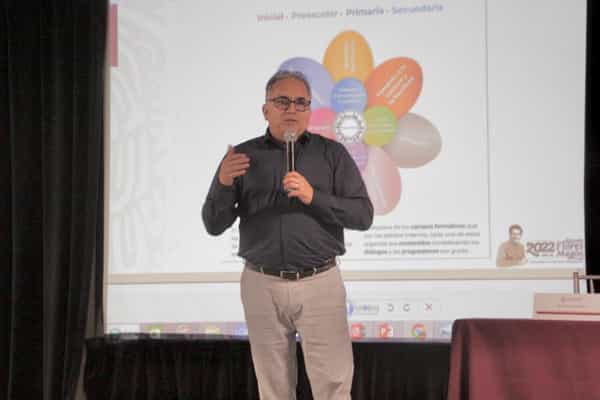 Realiza Educación BC reunión de trabajo para fortalecer programas sociales y calidad educativa