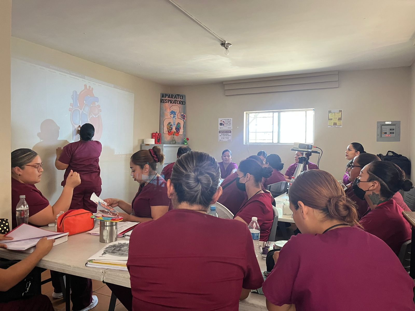 Brinda Evangelina Moreno curso de “Enfermería Auxiliar”, una oportunidad de crecimiento para todas la mujeres