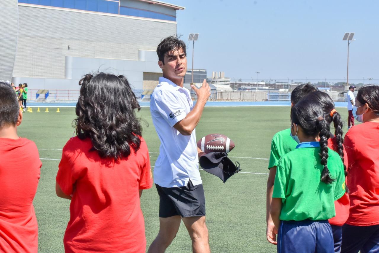 Inician entrenamientos para la conformación de selección de football flags del albergue de DIF Baja California