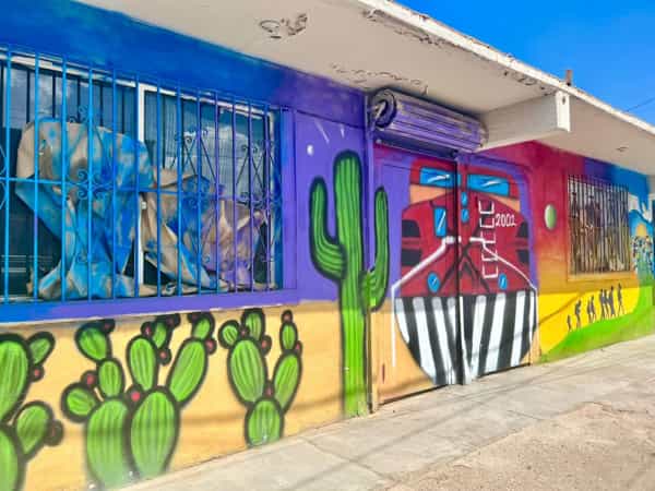 Secretaría de Cultura Mural entrega en Albergue de Mexicali