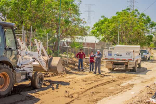 Apoya CESPTE a vecinas y vecinos de la colonia Los Olivos