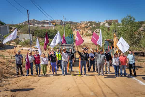 Inicia CESPTE obra de red de agua potable en la colonia Presidentes