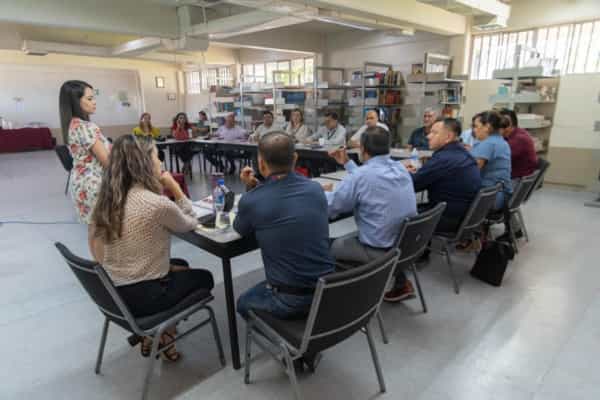 Presenta COBACH BC guías de Seguridad, Protección Civil y Salud Escolar