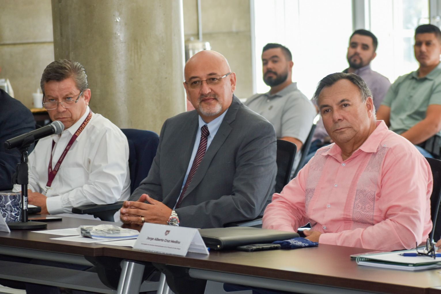 Secretario de Seguridad de Tijuana sostiene reunión con oficiales de enlace internacional de EU