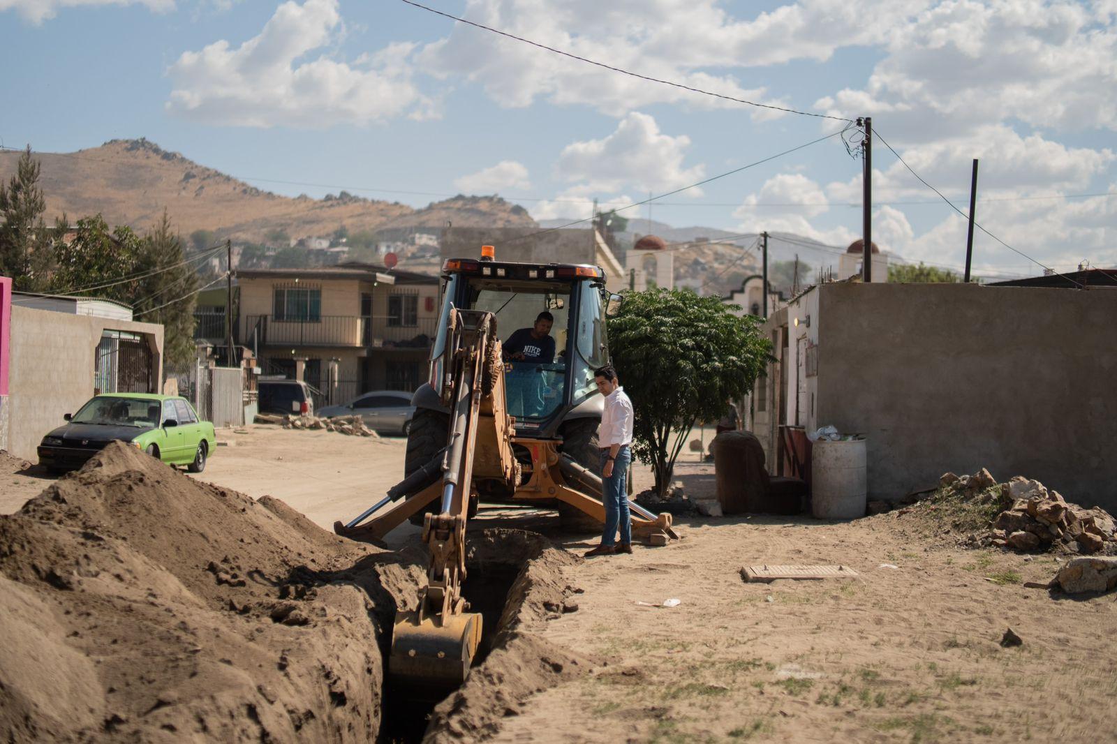 Beneficia CESPTE a vecinas y vecinos de la colonia terrazas del río con ampliación de red de agua potable