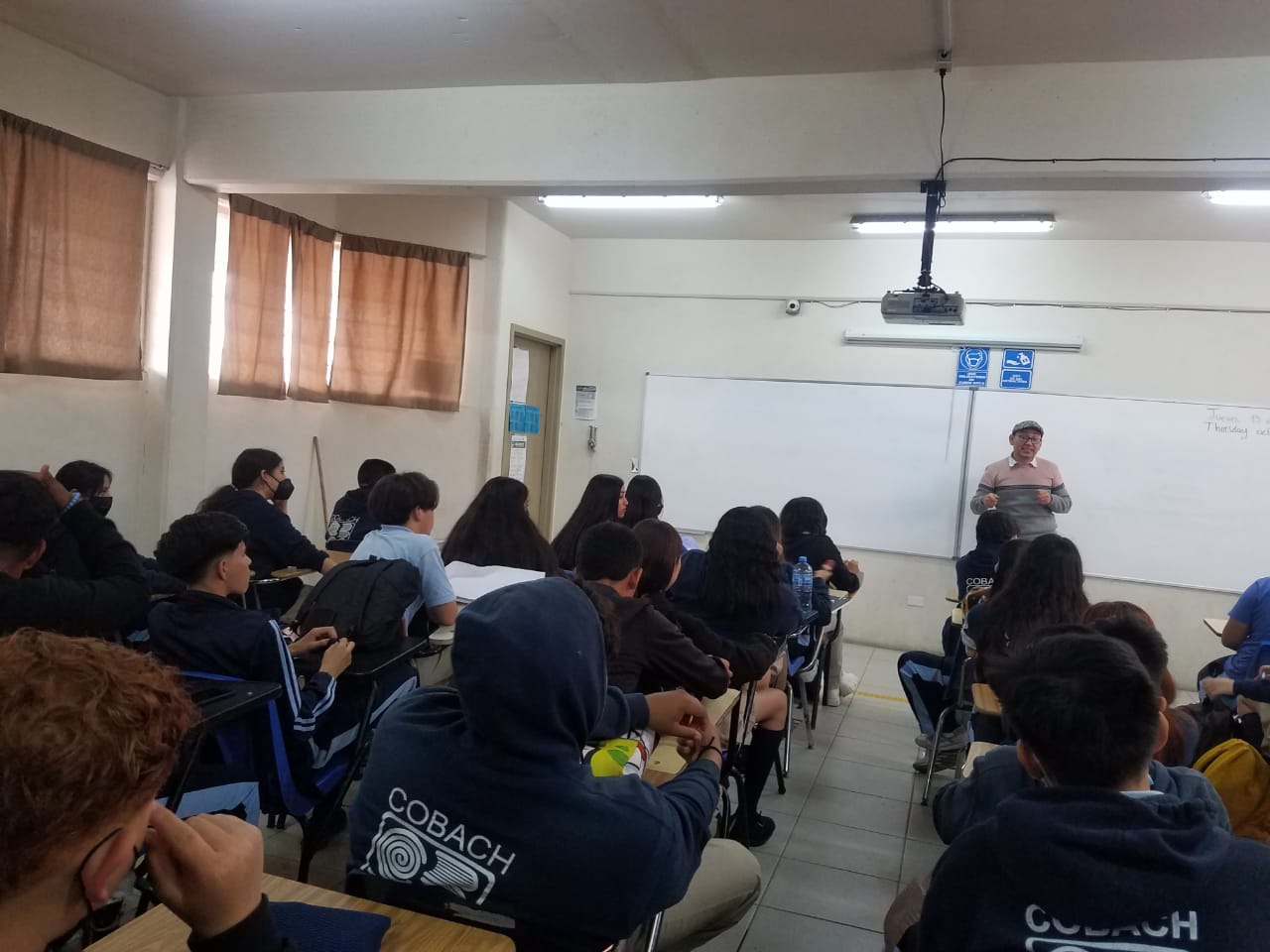 Beneficia IMCAD a más de 300 estudiantes del COBACH plantel Tijuana con pláticas preventivas