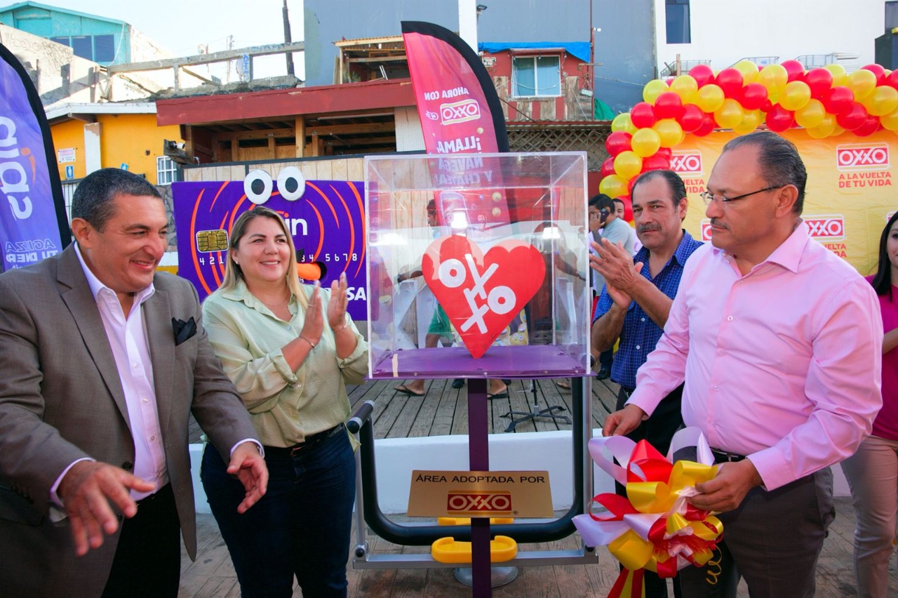 Recibe Ayuntamiento de Tijuana gimnasio al aire libre en andador turístico de playas