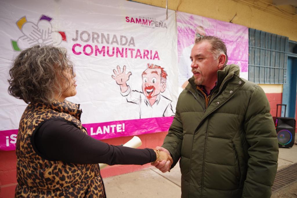 Lleva Sammy Peña jornada médica asistencial a comunidad de la obrera