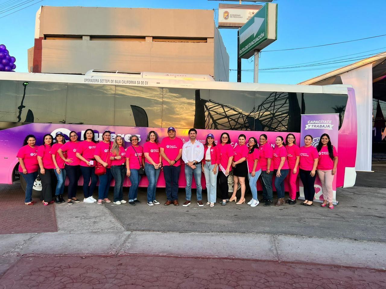 Arranca capacitación de “Mujeres al volante”