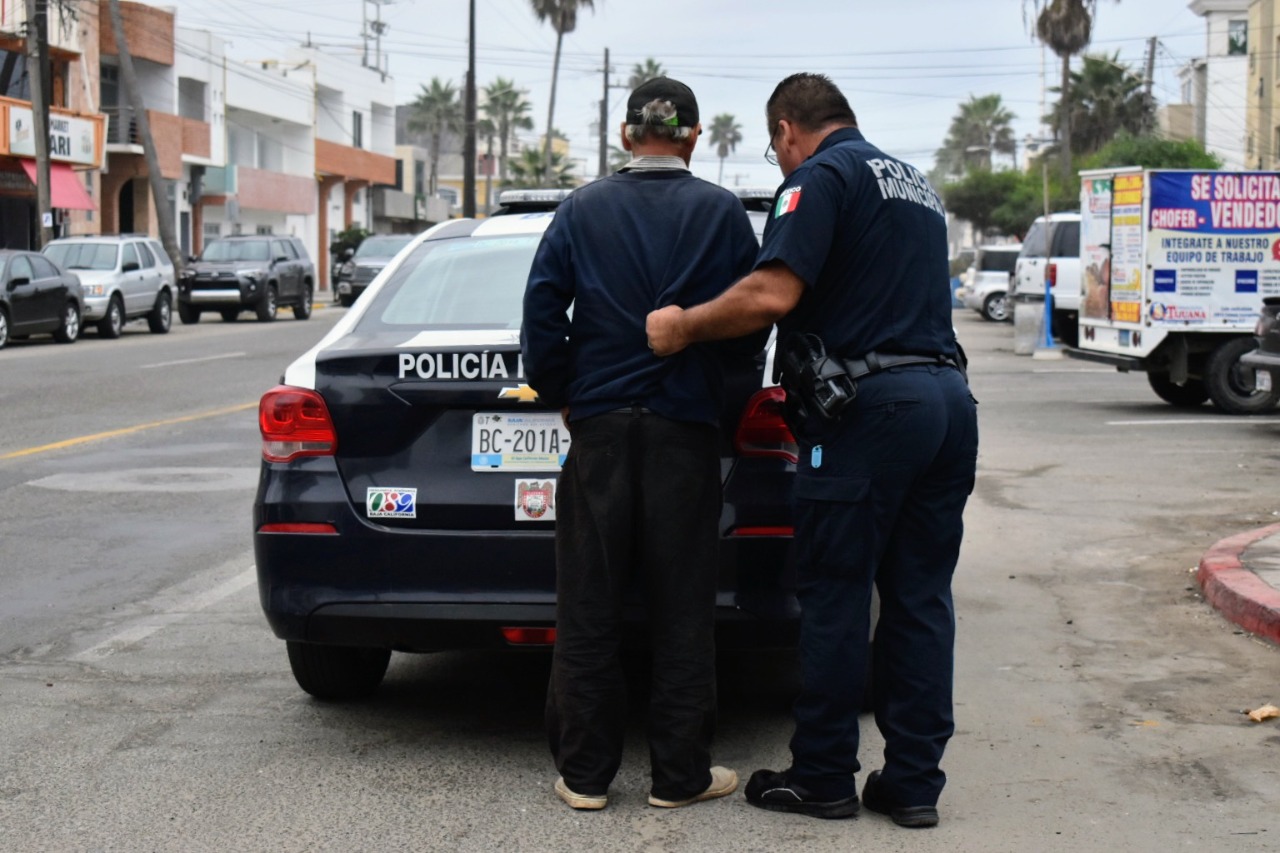 Policía de Tijuana recuperó 9 autos robados y detuvo a 44 narcomenudistas