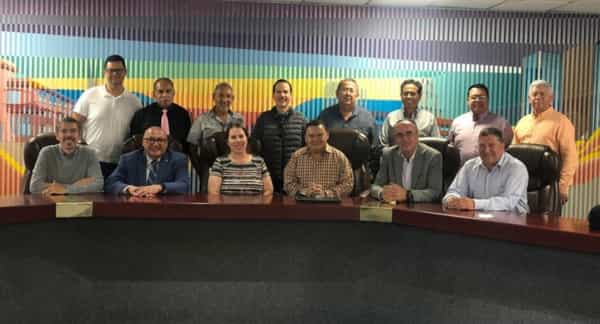 Refrendan SAT BC y CANACO Tijuana acuerdo de apoyo institucional