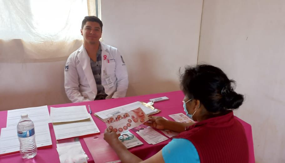 La autoexploración ayuda a detectar oportunamente el Cáncer de Mama: SSA