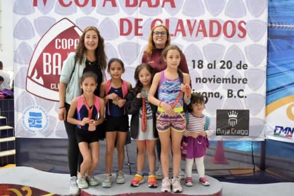 Continúa la cosecha de medallas para Baja California en su copa de clavados