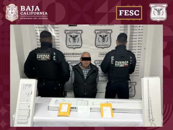 Detiene FESC a hombre con armas de fuego tras denuncia ciudadana