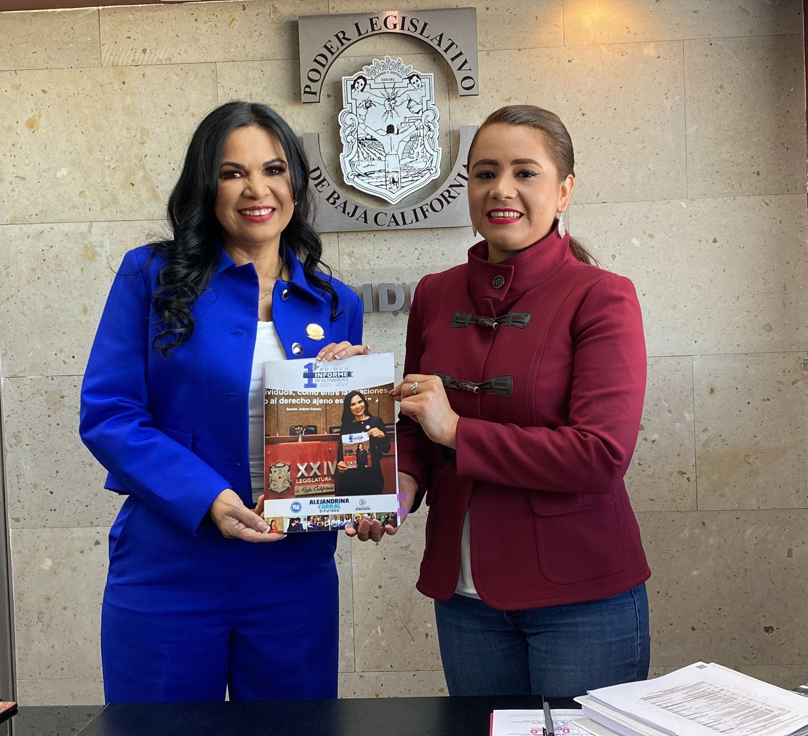 Entrega diputada alejandrina corral primer informe de actividades legislativas a presidencia del congreso