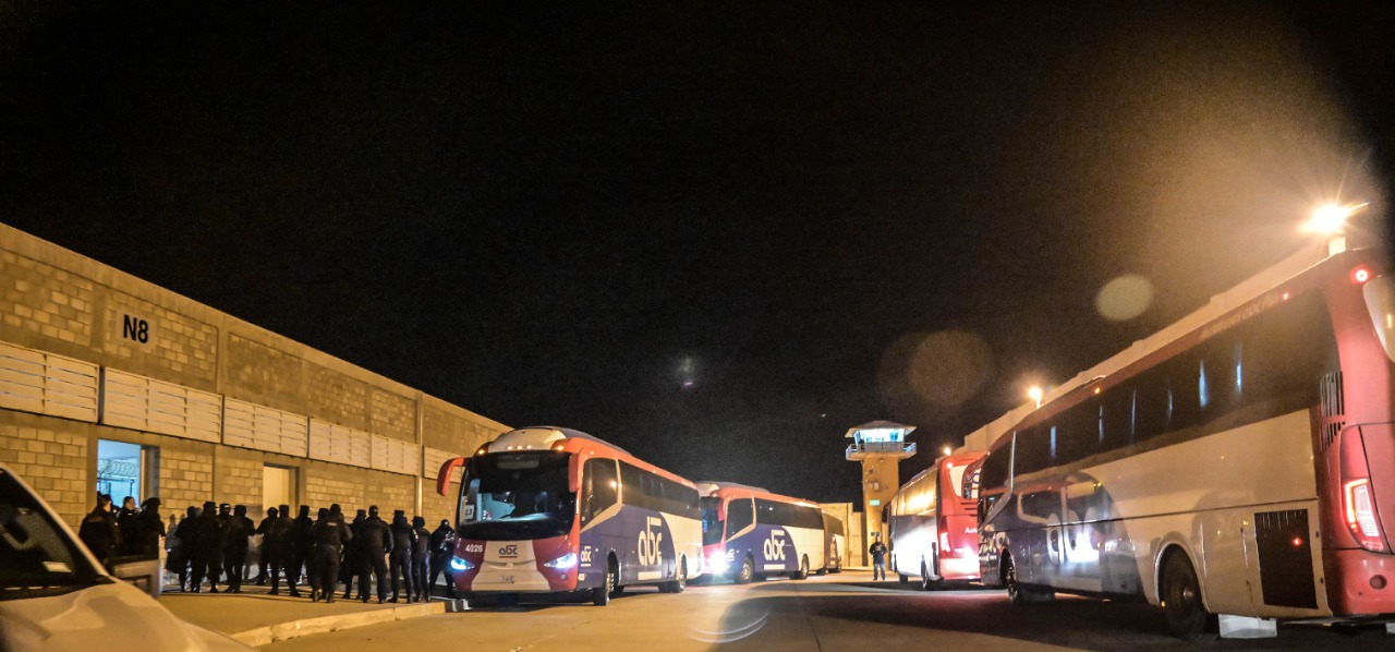 Reubican a más de 500 privados de la libertad de Tijuana al centro penitenciario El Hongo I