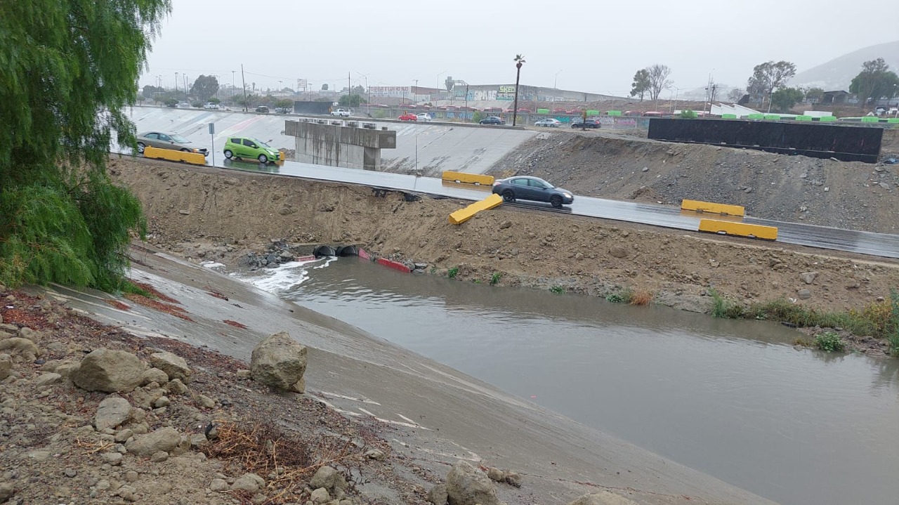 Anuncia Ayuntamiento cierre de terraplén por lluvia a las 8 de la noche de este martes