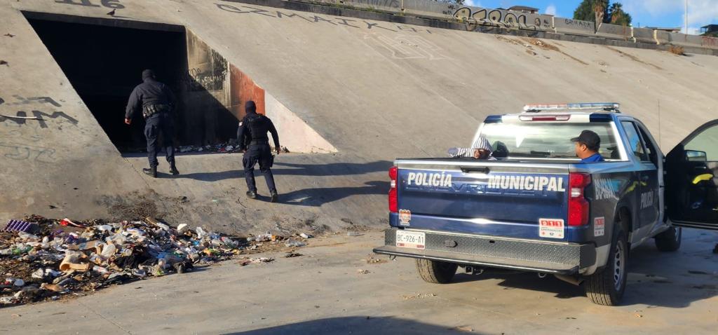 Policía Municipal de Tijuana detuvo a 39 personas durante operativo en canalización